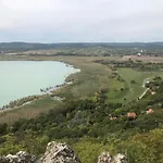 Sajkod-az Oeboel Csendje Daire Tihany