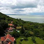 Sajkod-az Oeboel Csendje Tihany