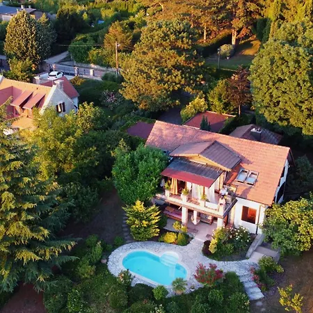 Sajkod-az Oeboel Csendje Apartment