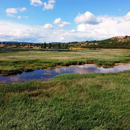 דירה Sajkod-az Oeboel Csendje טיהאני