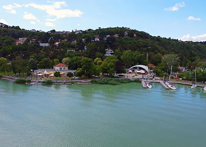 Sajkod-az Oeboel Csendje Tihany