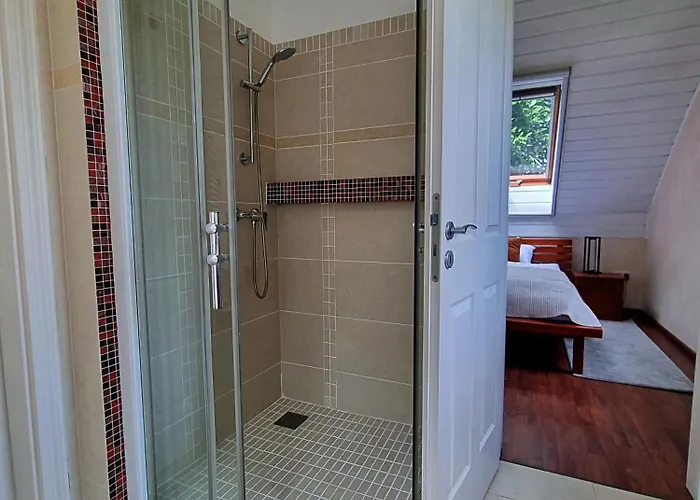 Sajkod-az Oeboel Csendje 公寓 *